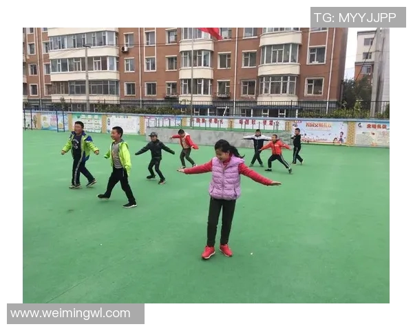 足球明星如何通过交叉步训练提升技术与灵活性解析